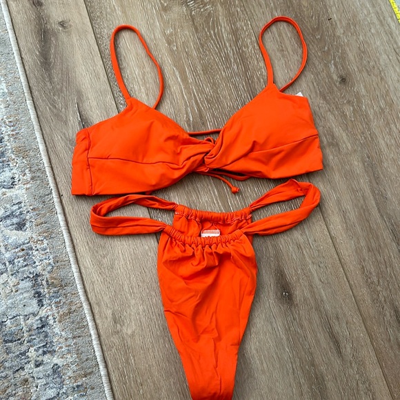 NWOT L*Space Thong Bikini in Poppy - Picture 3 of 5